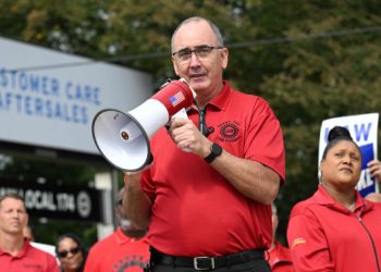 Thousands of autoworkers at Toyota and Honda move to unionize after UAW victory over the Big Three