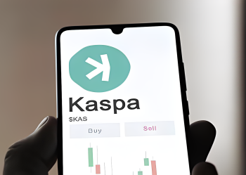 Kaspa (KAS) Price Shatters Records, Outshining Bitcoin With A Massive 105% Surge