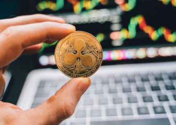 Crypto Analyst Predicts XRP Price Will Reach $1.35 As These Metrics Heat Up