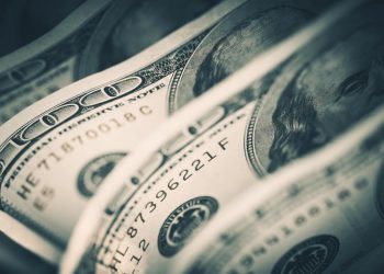 Riding the Waves of Dollar Uncertainty