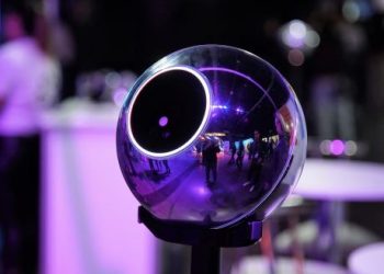 Worldcoin (WLD) Crashes By 11% As OpenAI Pushes Out Sam Altman