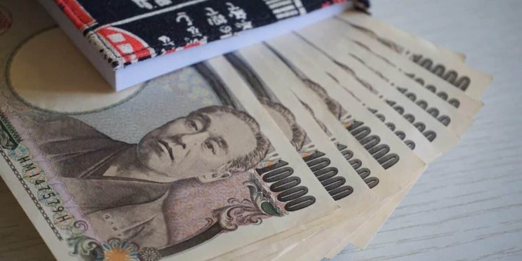 Yen Conversion Pulls Back as Traders Await Fed Announcement