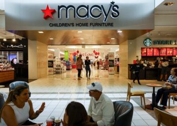 Macy’s to cut more than 2,300 jobs and close five stores