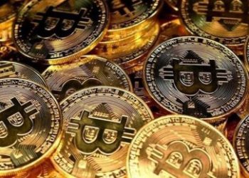 ETF Or Halving: Analyst Doubles Down On Bullish Year For Bitcoin