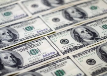 Dollar Slides Amidst Asian and European Rally