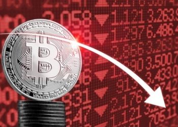 Bitcoin Crash Ahead: Expert Predicts Testing $20K Before Rebound