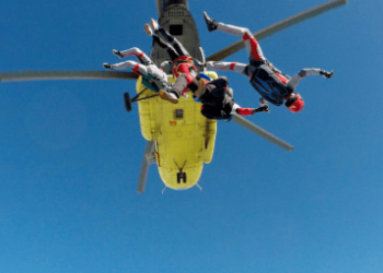 Arbitrum In Freefall, Dips Below $2 As Experts Analyze Recovery Timelines