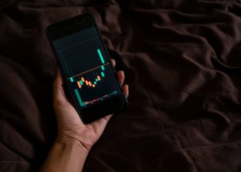 Filecoin (FIL) Surges Another 9.3%, Are The Bulls Getting Ready For More?