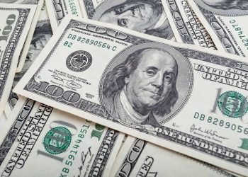 Dollar Holds at 103.77 Amid Fed Rate Cut Speculation