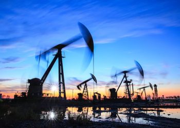 Oil and Natural Gas: Support at $72.00 level for oil price