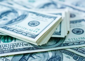 Dollar Dominance: Yen Weakens, Trading Over 150