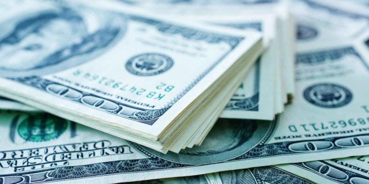 Dollar Dominance: Yen Weakens, Trading Over 150