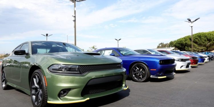 Chrysler and Dodge parent recalling 318,000 vehicles over potentially faulty air bag parts