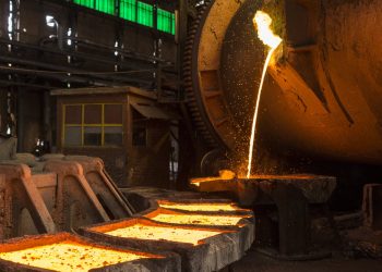 Copper Steady at 3.8300 Amid Market Fluctuations