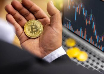 Bitcoin Jumps 4.9% to $67,462 Amid ETF Optimism