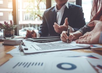 AERO’s 437% Surge: Decoding Crypto Market Impact