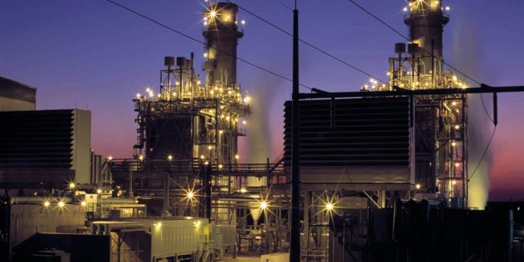 Oil and natural gas: Oil fell below $84.60 on Monday