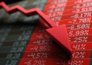 XRP Sees Over $12 Million Sell-Off: Whale Warning Or Buying Opportunity?