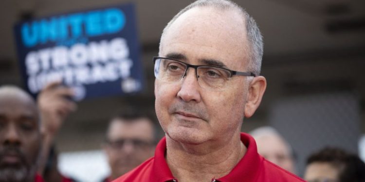 UAW challenges Mercedes-Benz union vote, asks NLRB for new election