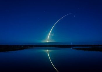 XRP To Nearly $600? Analyst Makes Bold Claim, But Can It Overcome Legal Hurdles?