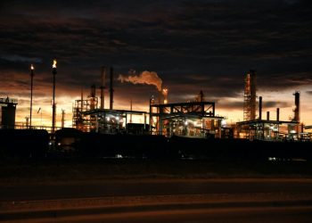 Brent July at $81.81; Gasoline Stocks Rise 2 Million Barrels