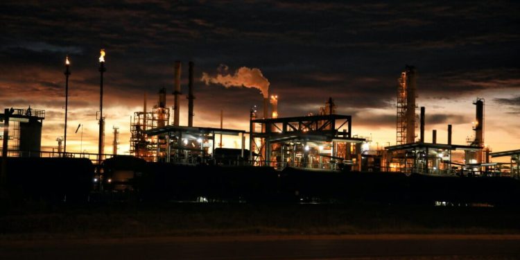 Brent July at $81.81; Gasoline Stocks Rise 2 Million Barrels