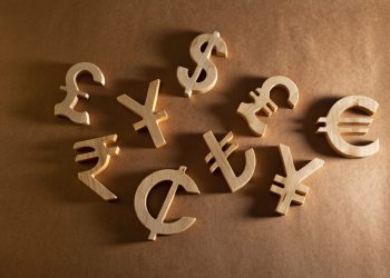 EURGBP and EURCHF: EURCHF falls to a weekly low at 0,97990