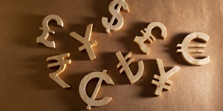 EURGBP and EURCHF: EURCHF falls to a weekly low at 0,97990