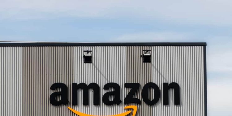 Amazon Invests $9 Billion to Expand AWS in Singapore