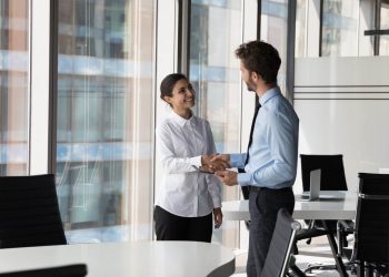 Who is a relationship manager in business – Get To Know All