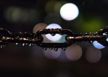 Big Rally Coming For Chainlink? Analyst Predicts Double-Digit Surge