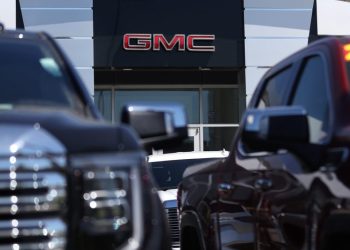 GM lays off more than 1,000 salaried software and services employees