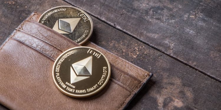 Ethereum continues to pull back on Friday near weekly low