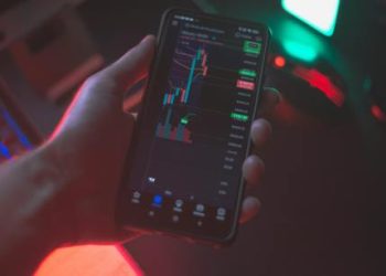 72% Of ETHUSDT Traders On Binance Go Long – Is This The Buy Signal You Need?