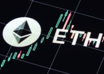 Analyst Reveals Key Ethereum Support Zone Amid $4,000 Price Struggle