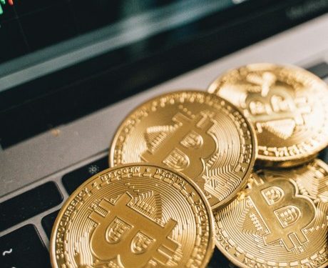 Bitcoin To $350K? Kiyosaki Stands Firm Amid BlackRock ETF Drama