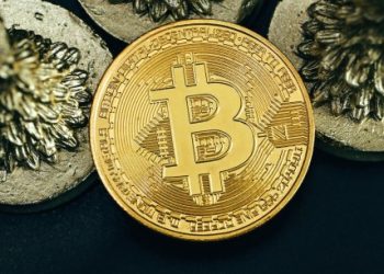 Bitcoin Price Crash Below $100,000 Not The End As Analyst Predicts Another 52% Jump