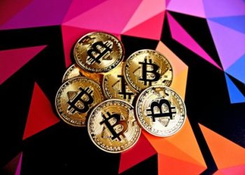 Bitcoin Price At $321,000 This Cycle? Analyst Says It’s The ‘Math’