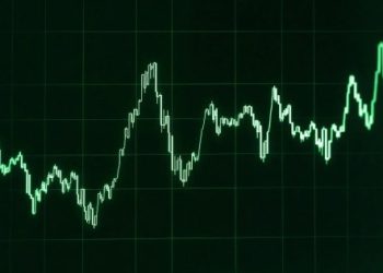 XRP Poised For A $9 Breakout? Analyst Highlights Strong Signals