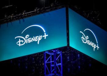 Disney tops quarterly profit estimates but starts to lose Disney+ streaming subscribers