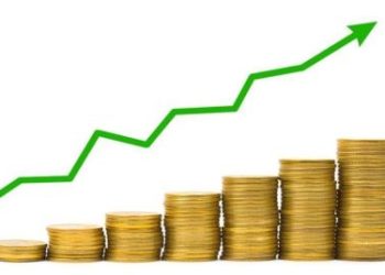 Retail Investors Boost Bitcoin Accumulation By 72% Amid Intense Whale Selling – Details