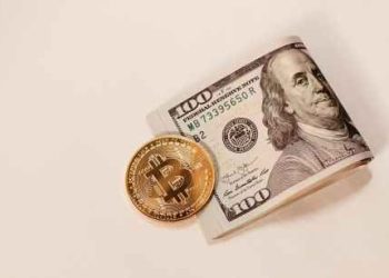 Bitcoin To $1.5 Million? Ark Invest CEO Cathie Wood Says It’s Coming