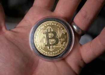 Bitcoin Sellers Incur Loss As SOPR Drops To 0.95 – A Sign Of Market Bottom?