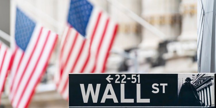 Solana Futures ETFs Hit Wall Street — Will SOL Soar Or Crash?