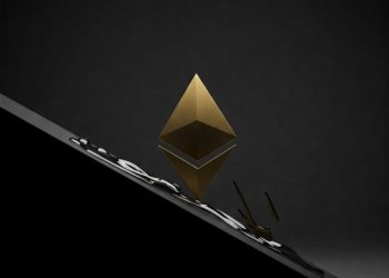 Ethereum Slips Below Triangle—Is A $1,600 Crash Next?