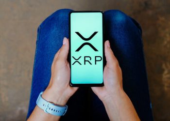 XRP Price Flashes Symmetrical Triangle From 2017, A Repeat Could Send It as Flying To $30