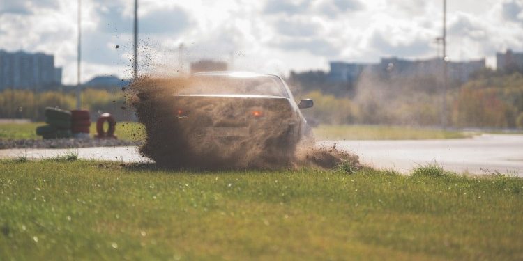 On-Chain Experiment Or Rug Pull? Base Faces Backlash After Unofficial Memecoin Crashes 90%