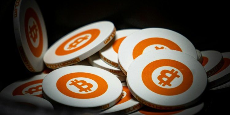 Bitcoin Demand Momentum Yet To Recover From Deep Negative Zone, Analyst Says