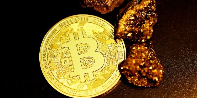 Bitcoin Following Gold’s Footsteps? Analyst Sets Mid-Term Target At $155,000