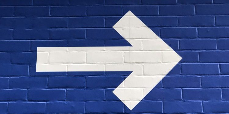 Aptos (APT) To Continue Moving In ‘No Man’s Land’ – Can It Reclaim $5?